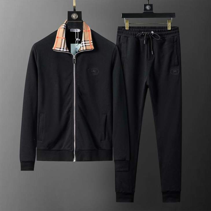 Picture of Burberry Sweater Suits _SKUBurberryM-3XL14mr3811737329